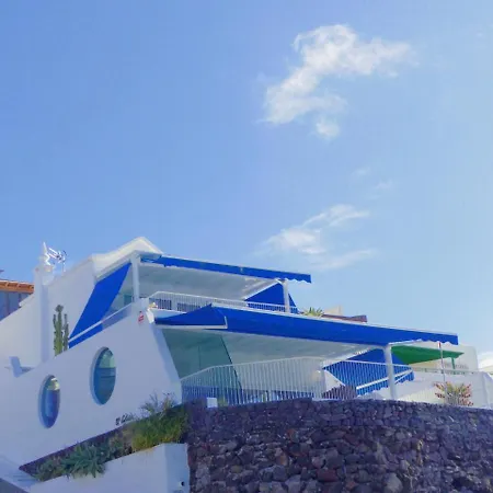 Sea Front Caleton Estudio アパート *