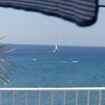 Sea Front Caleton Estudio شقة تياس