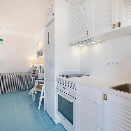 Sea Front Caletón Estudio